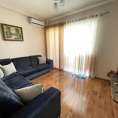 Skapeta Sarandë