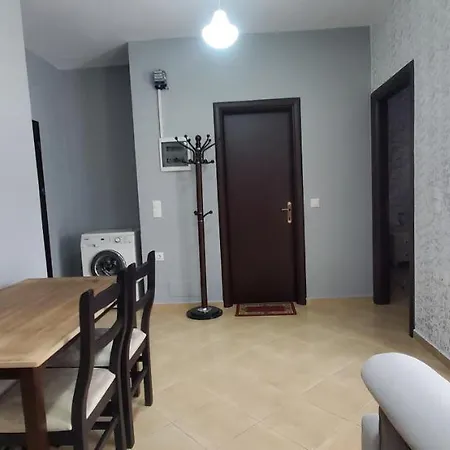 Skapeta Apartment Sarande