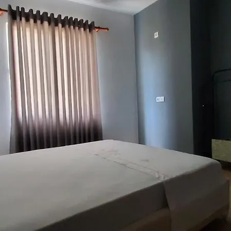 Apartment Skapeta Sarande