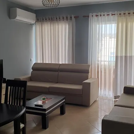Apartment Skapeta *