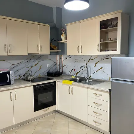 Apartament Skapeta Saranda